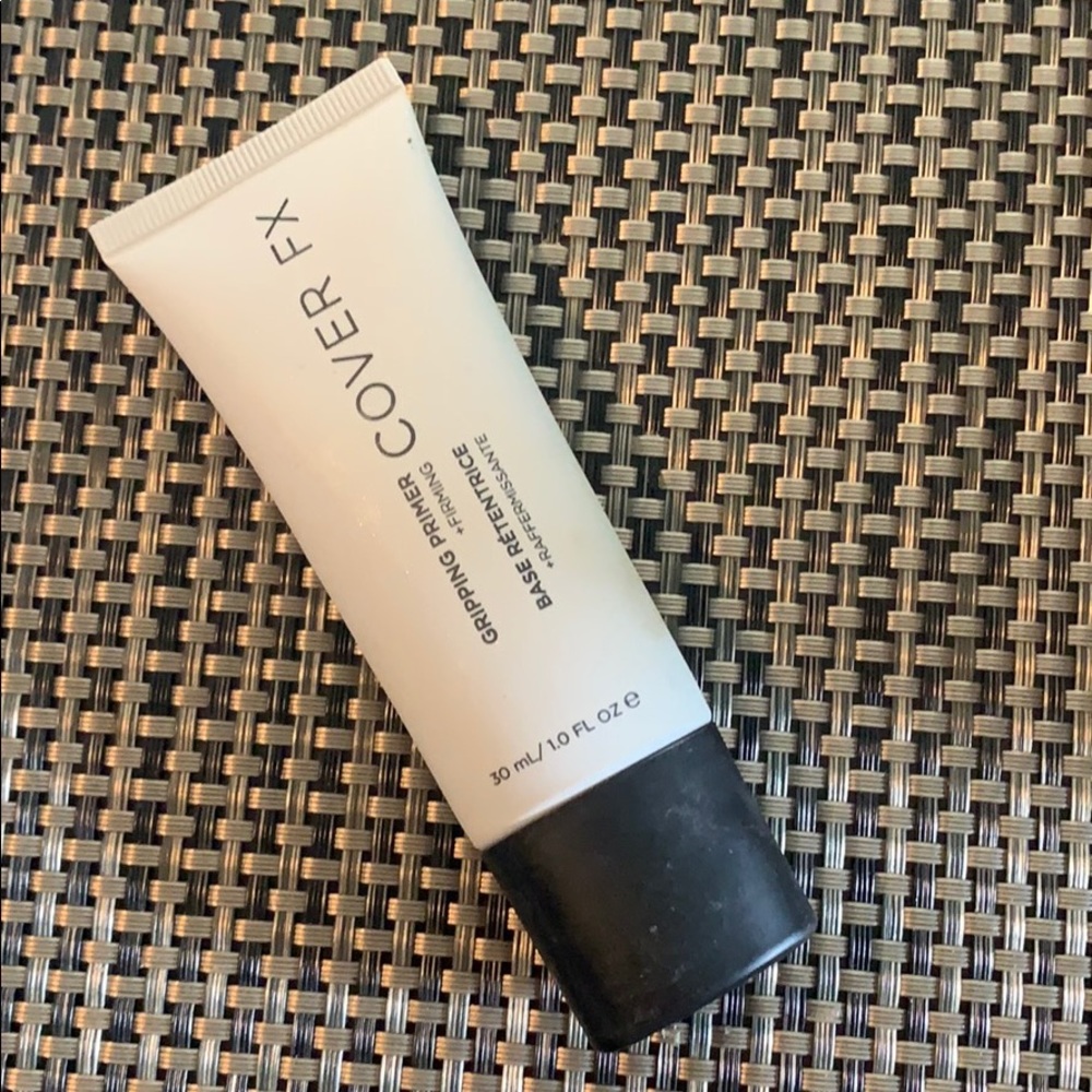 Cover FX gripping primer